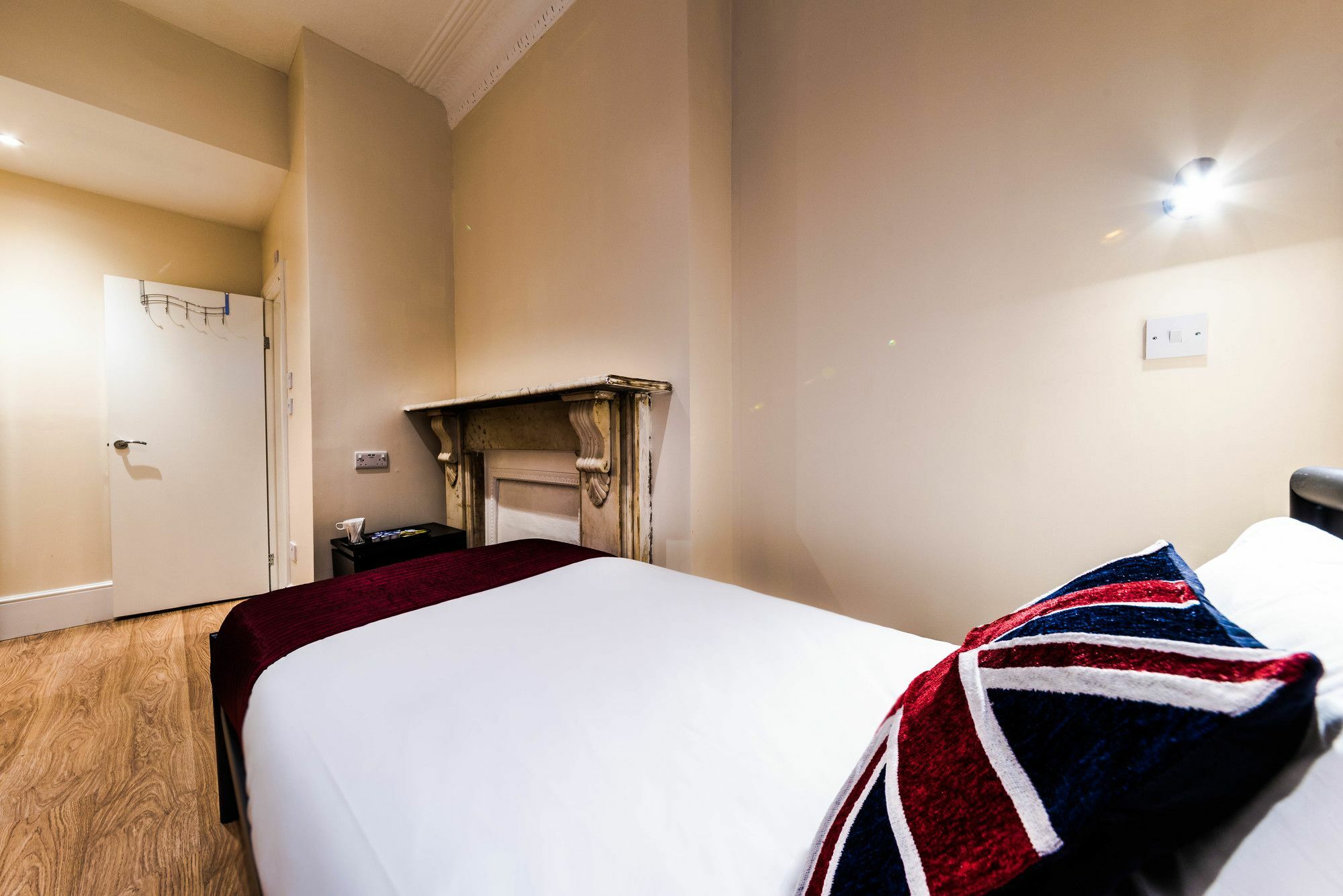 Hellenic Hotel By Saba London Exterior photo